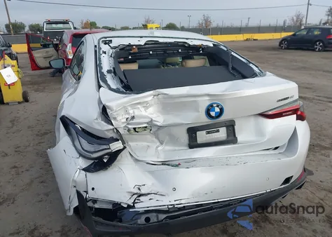 2024 BMW I4 Gran Coupe Edrive40 z USA, uszkodzony, nr VIN WBY73AW00RFT14971